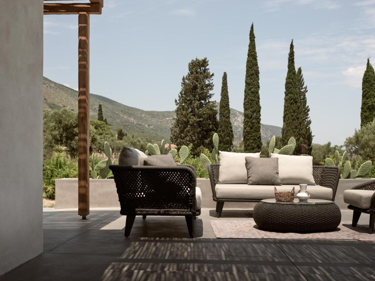 Yliessa - Luxury Pool Villa Surrounded By Nature Drakas ภายนอก รูปภาพ