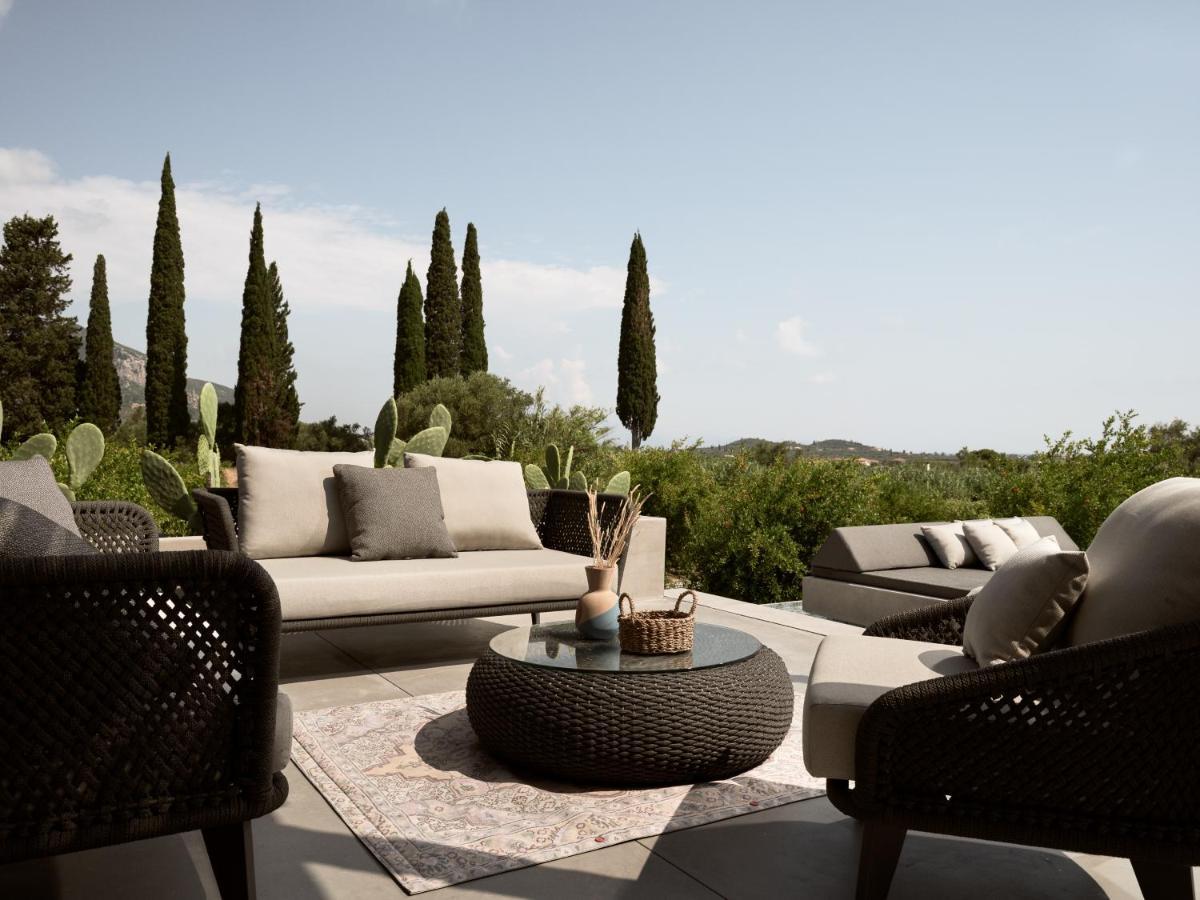 Yliessa - Luxury Pool Villa Surrounded By Nature Drakas ภายนอก รูปภาพ